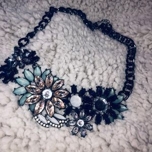Floral and silver vintage necklace